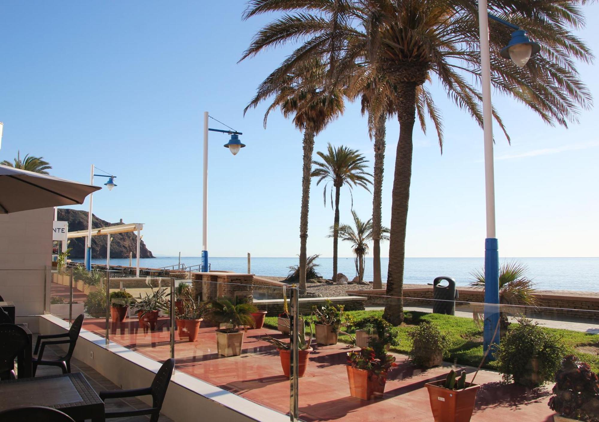 Apartamentos El Galan II كاربونيذاس المظهر الخارجي الصورة