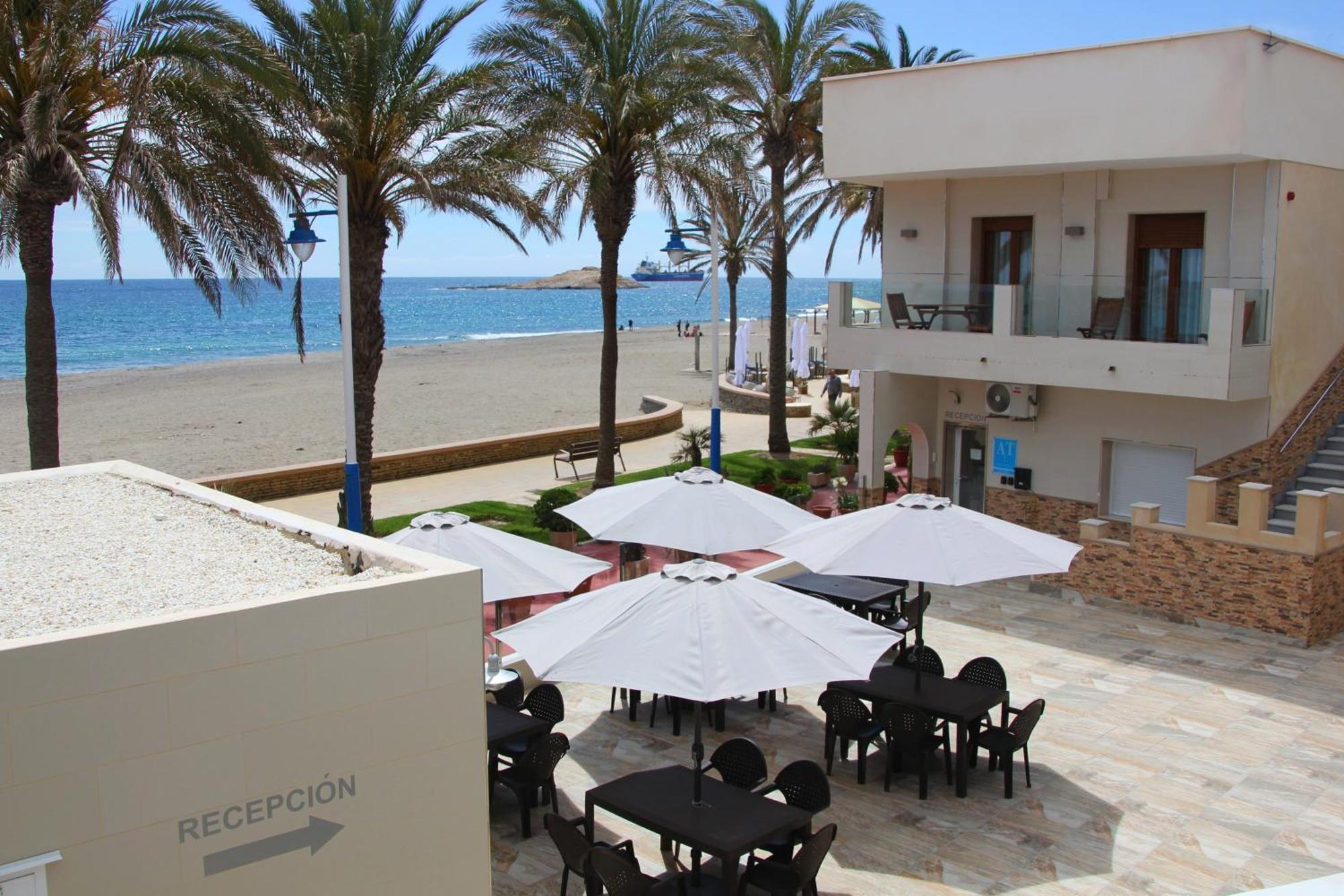 Apartamentos El Galan II كاربونيذاس المظهر الخارجي الصورة
