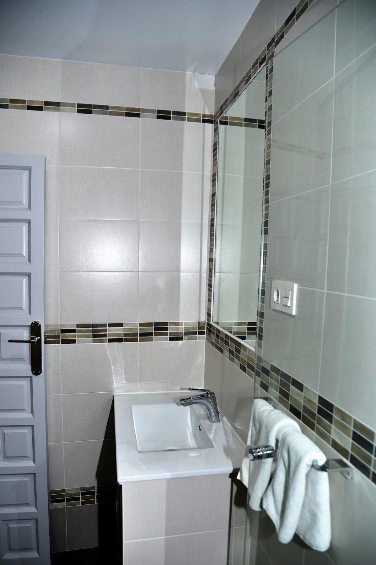 Apartamentos El Galan II كاربونيذاس المظهر الخارجي الصورة
