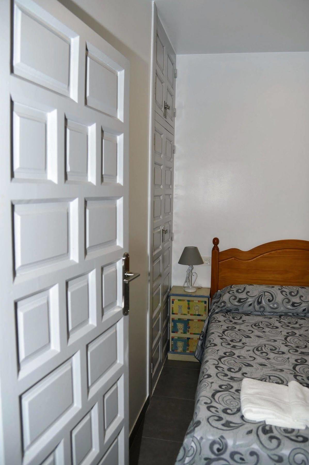 Apartamentos El Galan II كاربونيذاس المظهر الخارجي الصورة