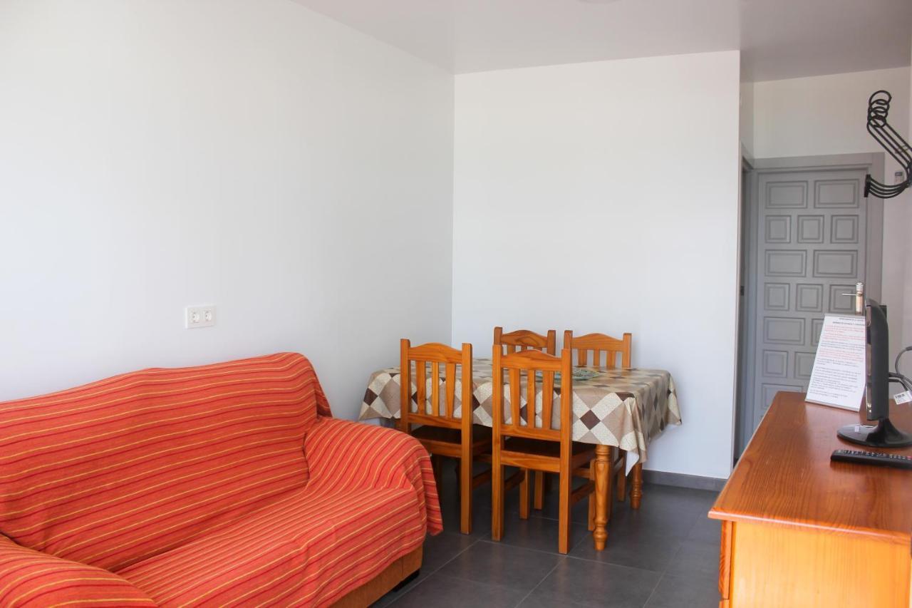 Apartamentos El Galan II كاربونيذاس المظهر الخارجي الصورة