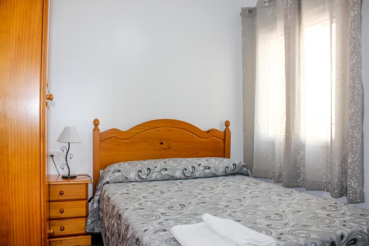 Apartamentos El Galan II كاربونيذاس المظهر الخارجي الصورة
