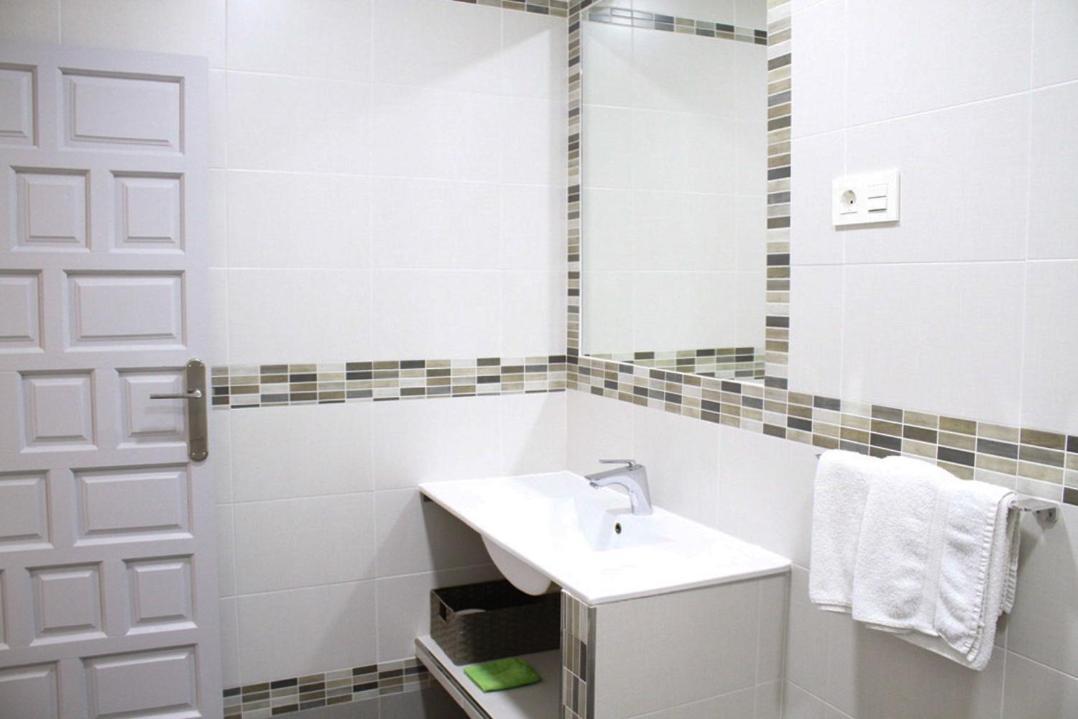 Apartamentos El Galan II كاربونيذاس المظهر الخارجي الصورة