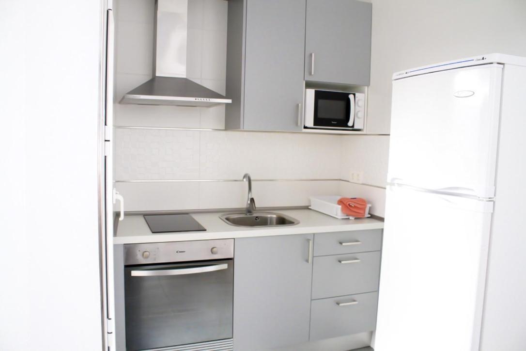 Apartamentos El Galan II كاربونيذاس المظهر الخارجي الصورة