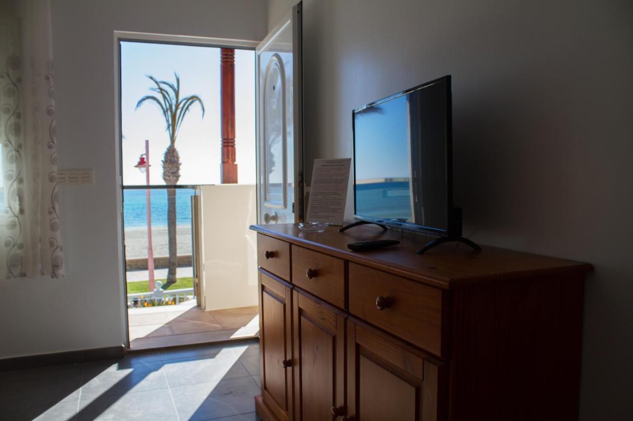 Apartamentos El Galan II كاربونيذاس المظهر الخارجي الصورة