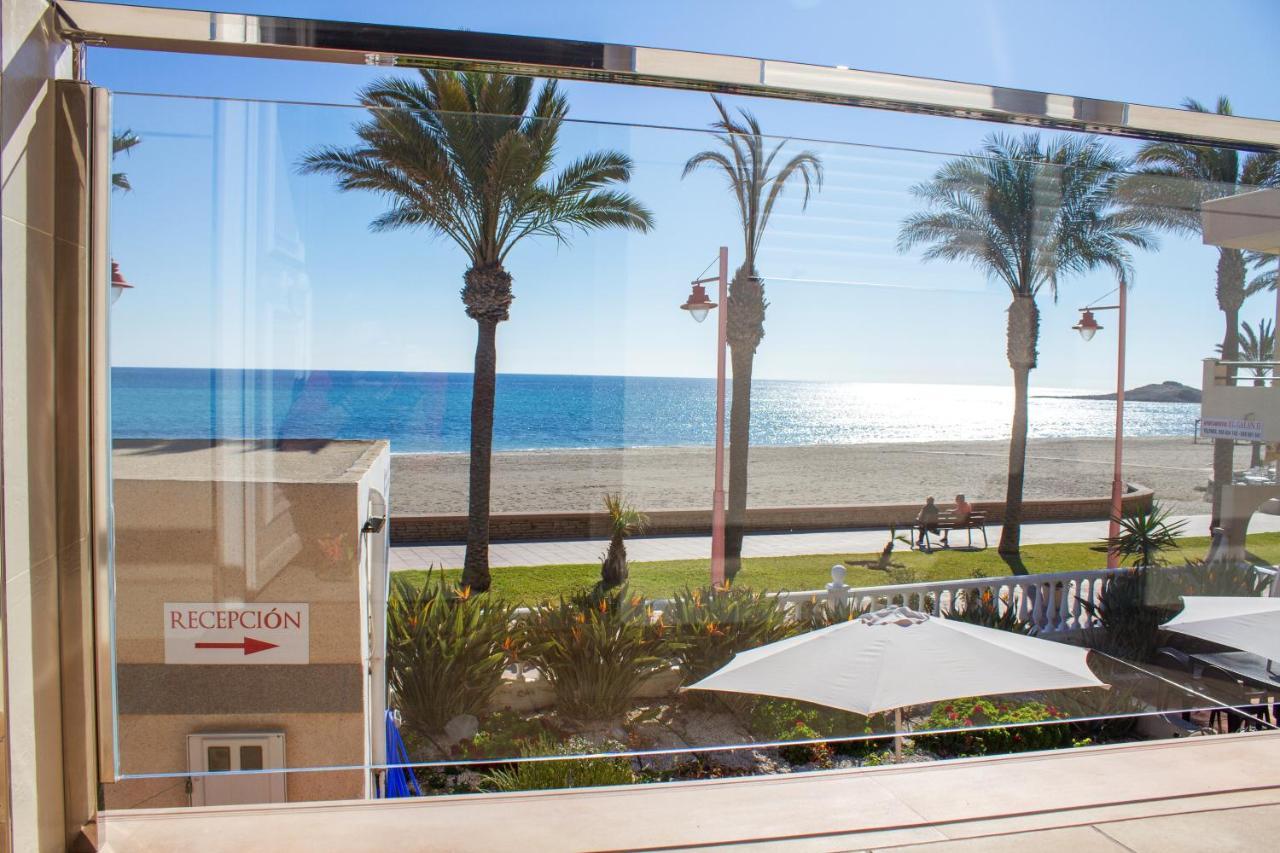 Apartamentos El Galan II كاربونيذاس المظهر الخارجي الصورة